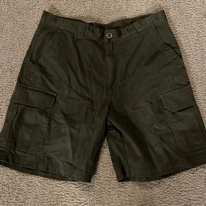 Columbia mens shorts.